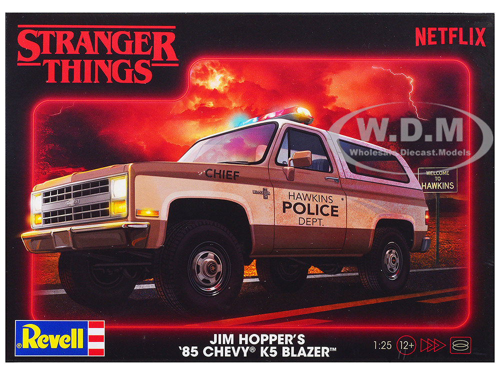 Level 4 Model Kit Jim Hopper's 1985 Chevrolet K5 Blazer "Stranger Things" (2016-Current) TV Series 1/25 Scale Model by Revell